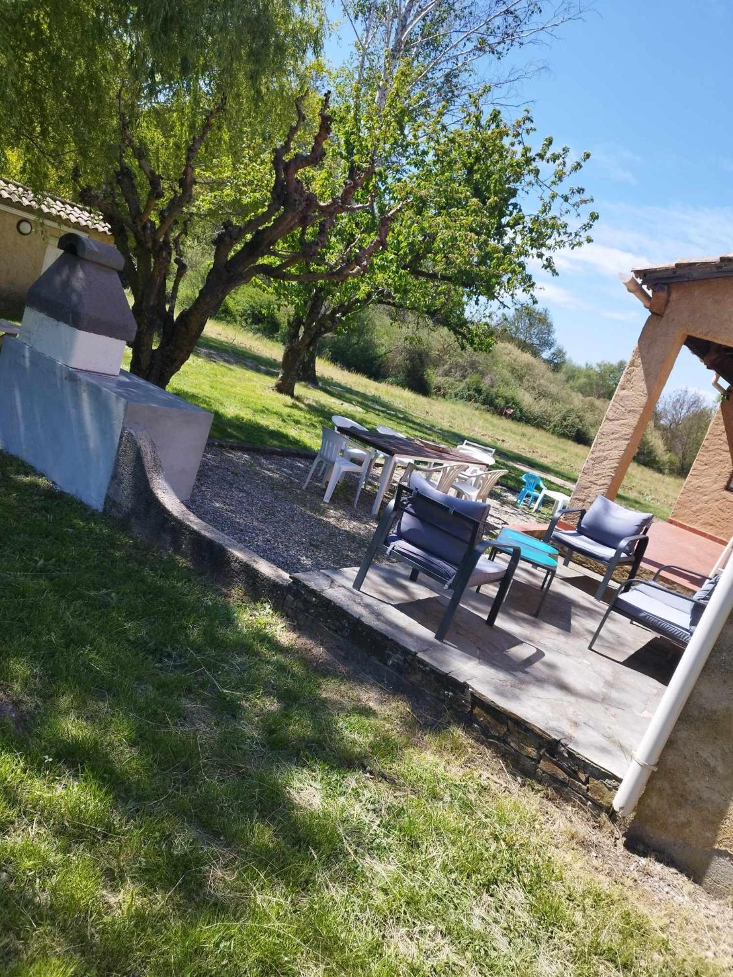 Maison De Campagne Allemagne-en-Provence Exteriér fotografie